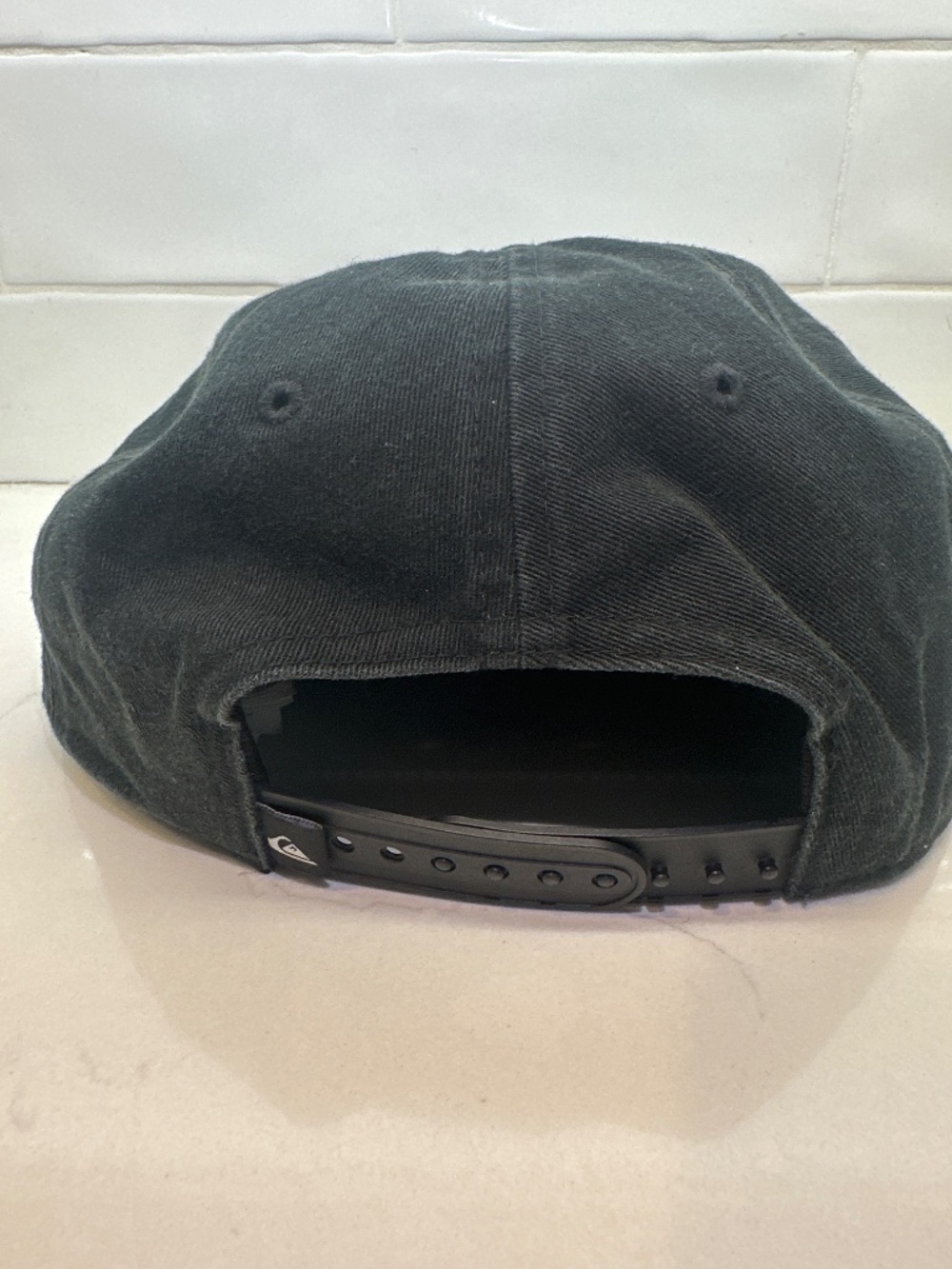 Quicksilver snapback cap hat - Picture 3 of 4